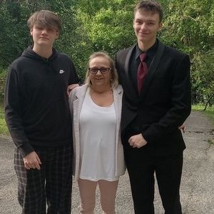 Meet your Posher, Robin